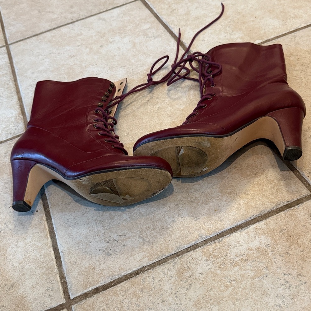 Chelsea Crew claire Burgundy Boots lace up Victorian goth - Picture 9 of 10